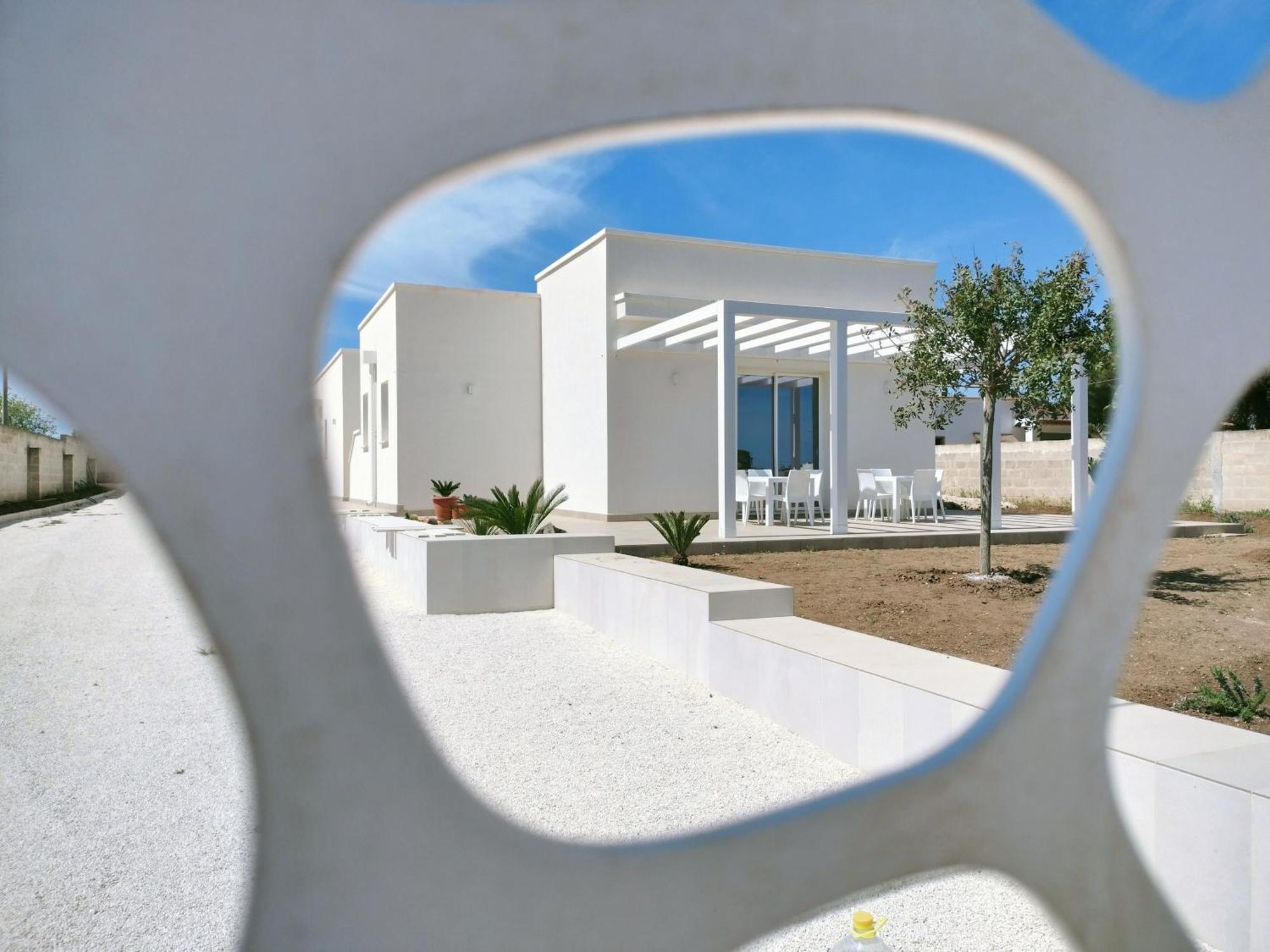 B&B Bianco Mediterraneo Torre Ovo Extérieur photo
