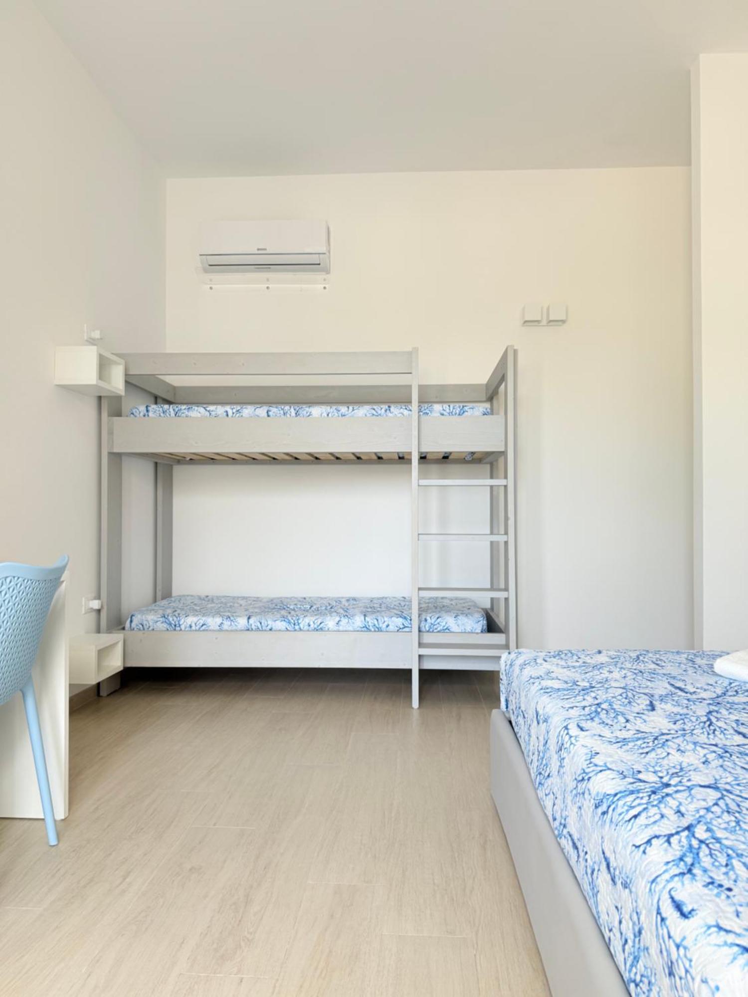 B&B Bianco Mediterraneo Torre Ovo Extérieur photo